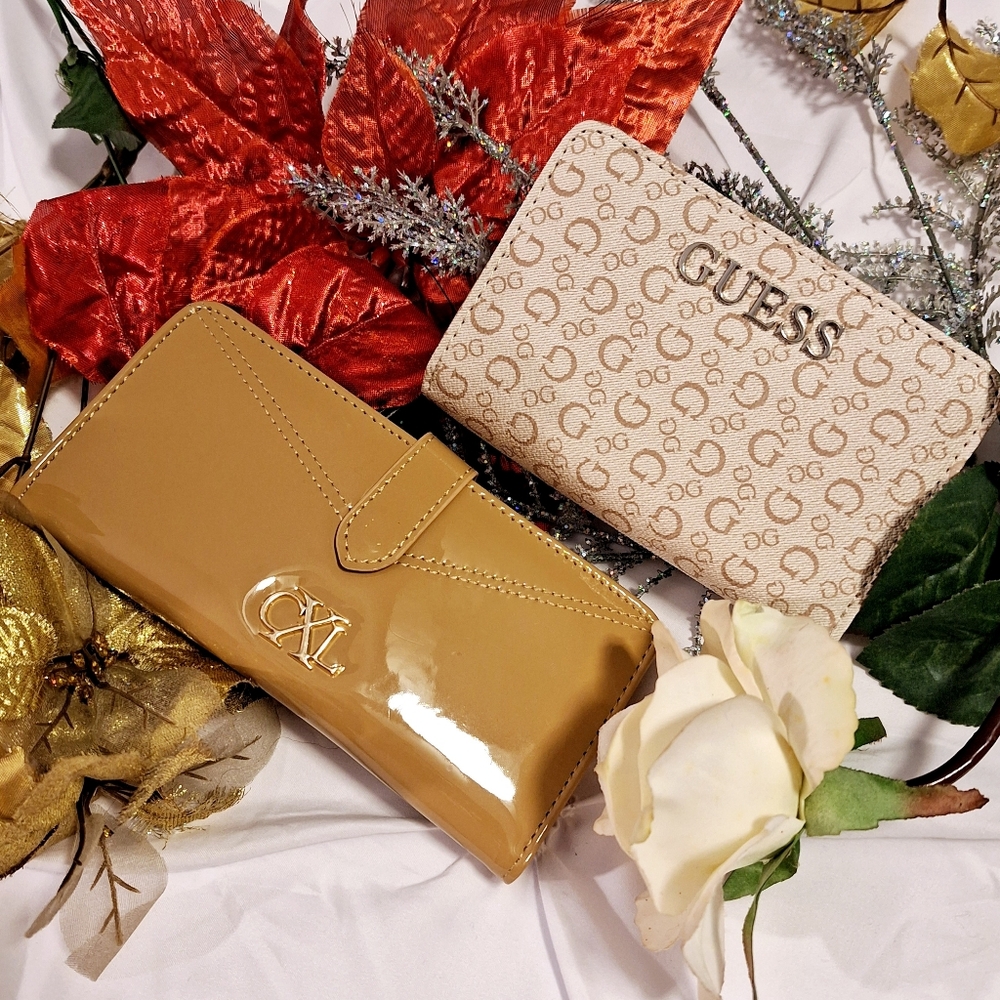 GUESS AND CXL Wallet Set - NWOT